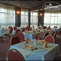 Crown Hotel
