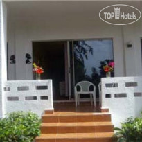 Holiday Beach Club Hotel