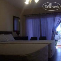 Holiday Beach Club Hotel