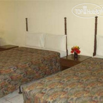Holiday Beach Club Hotel