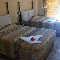 Holiday Beach Club Hotel