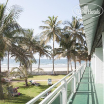 Bungalow Beach Hotel