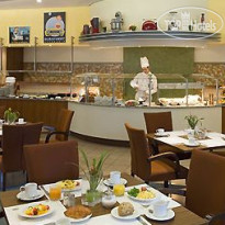 Mercure Hotel Stuttgart City Center Зал для завтраков