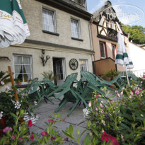 Chapeau-Claque Bistro Und Pension  