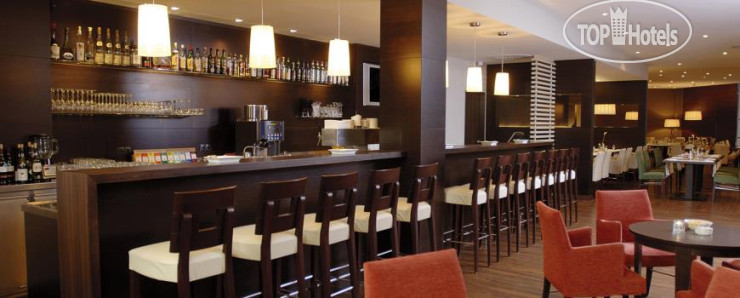New photos from tourists NH Frankfurt Airport West 4*