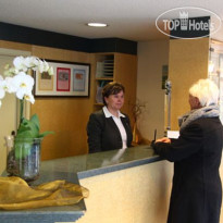 Schlosshotel Althoernitz Рецепция