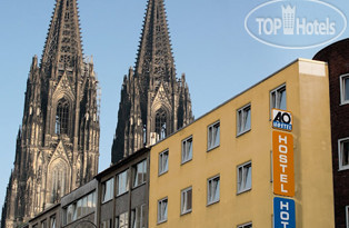 Hotelier's photos A&O Koeln Dom 4*