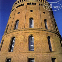Wasserturm Hotel Cologne, Curio Collection by Hilton