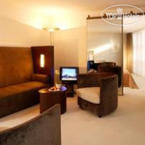 Wasserturm Hotel Cologne, Curio Collection by Hilton