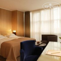 Wasserturm Hotel Cologne, Curio Collection by Hilton