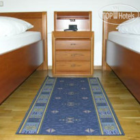 1000 Hotel