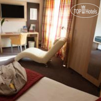 Hotel UHU Garni Koln Номер