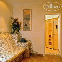 Kings First Class Hotel 