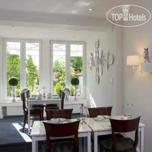 New photos from tourists Sir & Lady Astor 3*