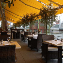 Courtyard Duesseldorf Hafen 