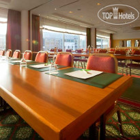 Courtyard Duesseldorf Hafen 