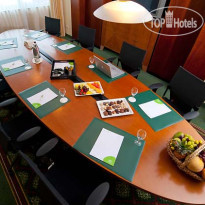 Courtyard Duesseldorf Hafen 