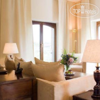 Abion Villa Suites