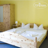 Berolina an der Gedachtniskirche 