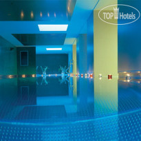 Adina Apartment Hotel Berlin Checkpoint Charlie 