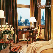 Raffles Vier Jahreszeiten