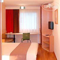 Ibis Hamburg Airport 