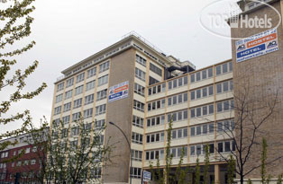 Hotelier's photos A&O Hamburg City Sued 2*