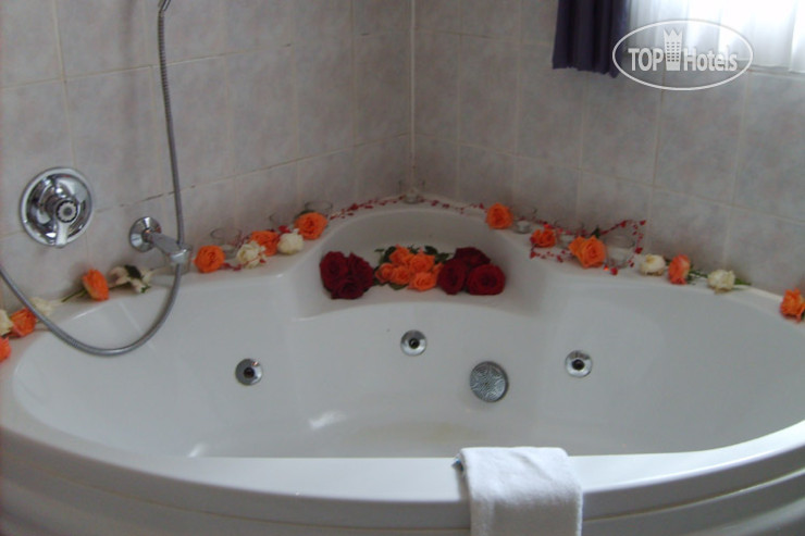New photos from tourists Turmhotel Weserblick Bremen 3*