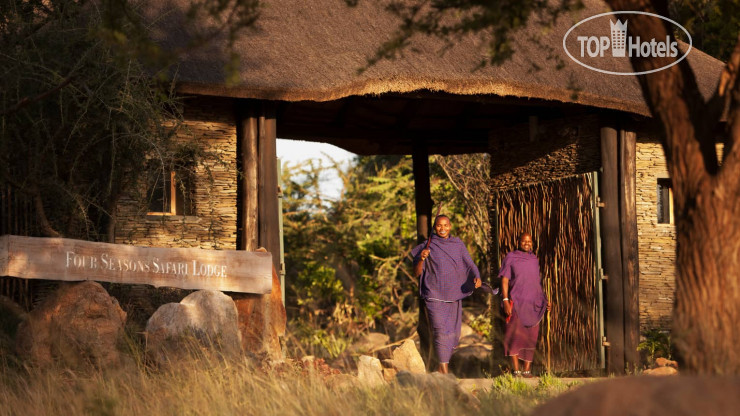 New photos from tourists Four Seasons Safari Lodge Serengeti