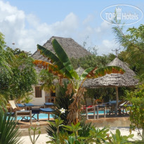 Mbuyuni Beach Village 