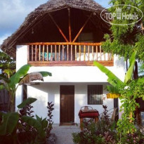 Twiga Beach Bungalows 