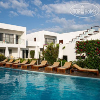 Nungwi Dreams by Mantis 