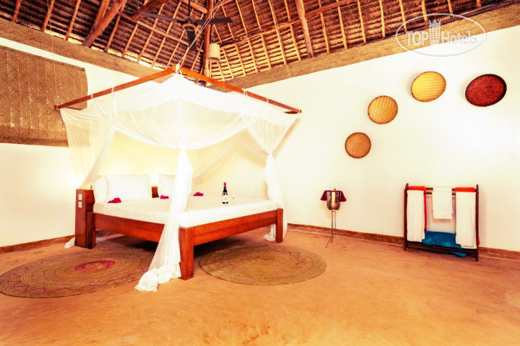 New photos from tourists Zanzibar Sunrise at Bandas