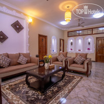 Sunny Palms Beach Bungalows 