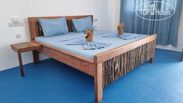 New photos from tourists Zima Hotel