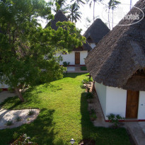 Uroa Bay Beach Resort
