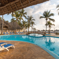 Kiwengwa Beach Resort главный бассейн