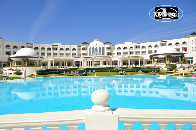 Hotel photo Royal Tulip Taj Sultan 5*