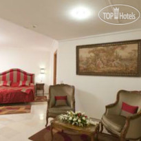 Diplomat Hotel
