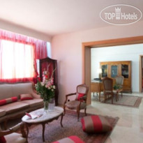 Diplomat Hotel