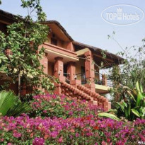 Les Bougainvillees Отель
