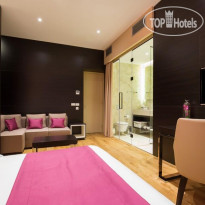 Maccani Luxury Suites 