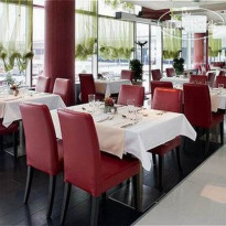 Holiday Inn
