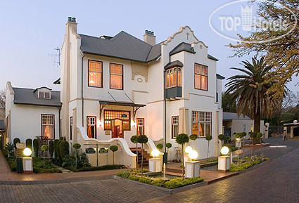 Hotelier's photos Courtyard Arcadia 3*