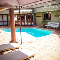 Silver Palms Guest House