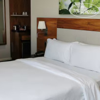 DoubleTree by Hilton Cape Town Upper Eastside 