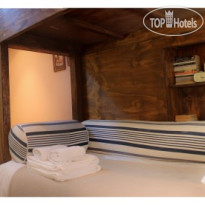 Daddy Long Legs Hotel 