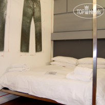 Daddy Long Legs Hotel 
