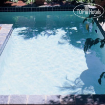 More Quarters Бассейн