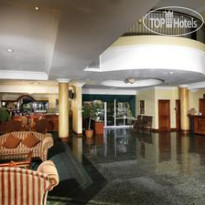 Airport Grand Hotel & Conference Centre